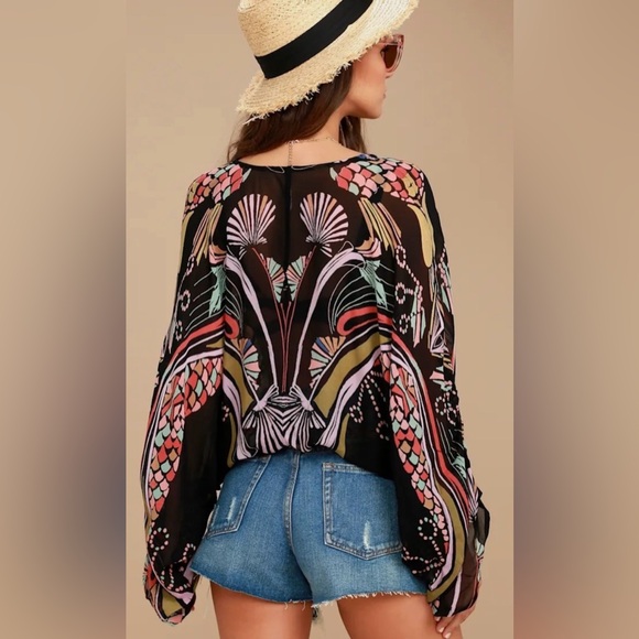 Free People “Beneath the Sea” Batman Wing Top Blouse - Picture 2 of 16